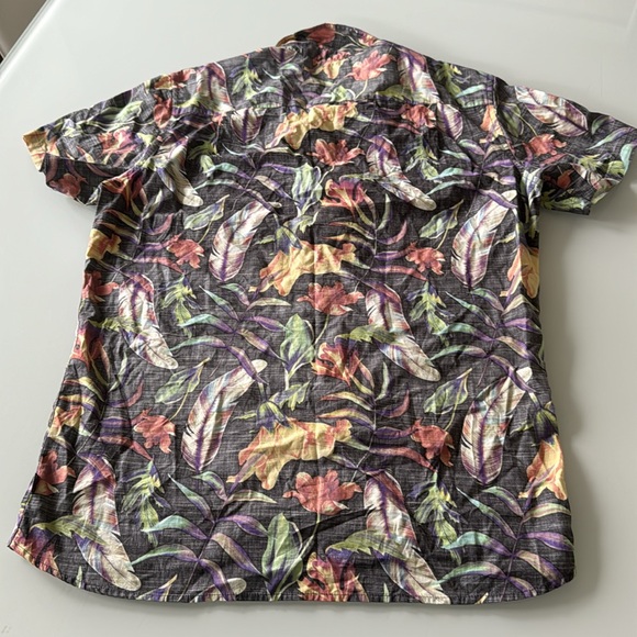 Hurley shirt - size L - Picture 8 of 9